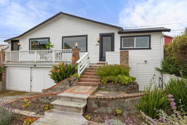 683 Ocean View Boulevard, Pacific Grove, CA 93950