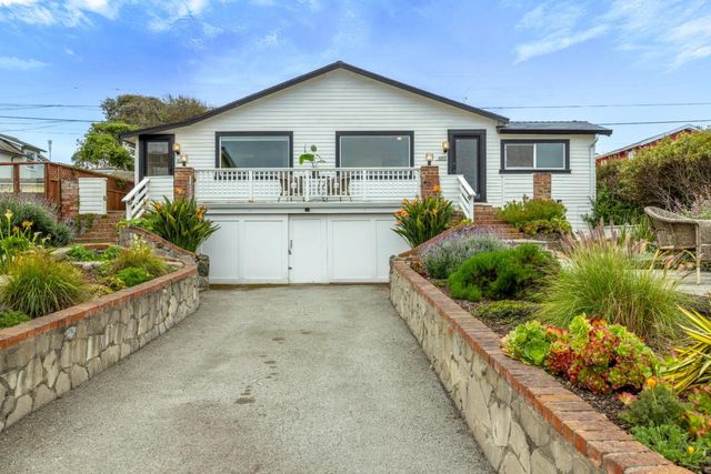 683 Ocean View Boulevard, Pacific Grove, CA 93950