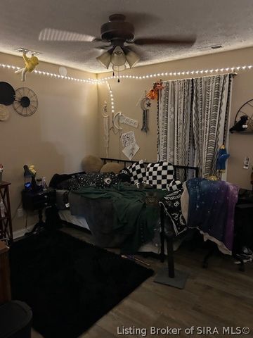 2241 Ryleigh Circle NW, Ramsey, IN 47166