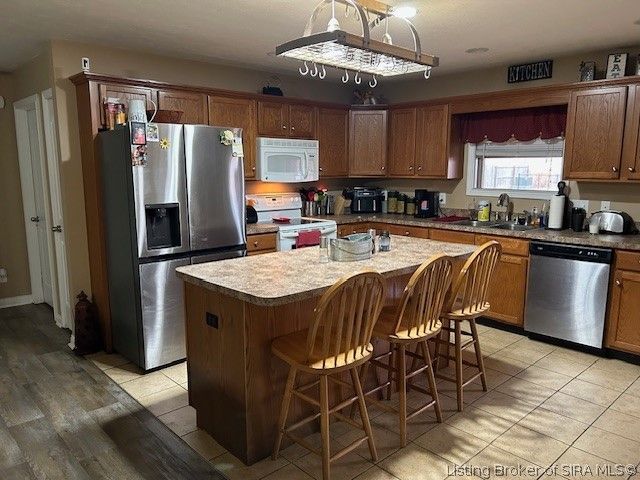 2241 Ryleigh Circle NW, Ramsey, IN 47166