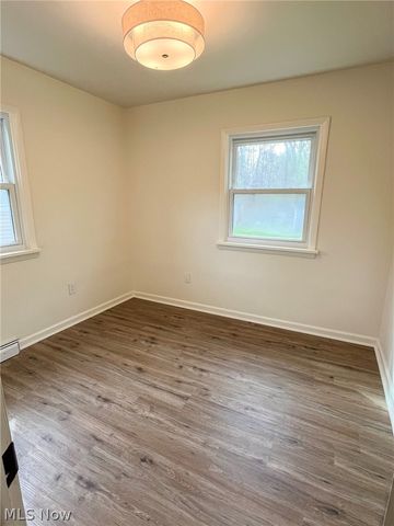 42009 Adelbert Street, Elyria, OH 44035