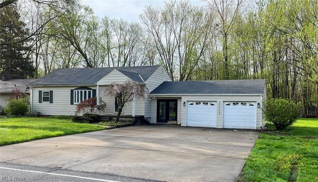 42009 Adelbert Street, Elyria, OH 44035