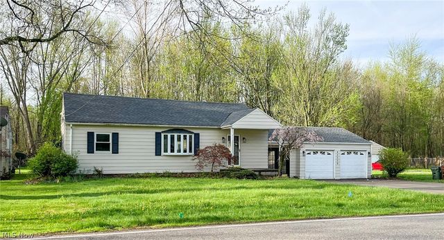 42009 Adelbert Street, Elyria, OH 44035