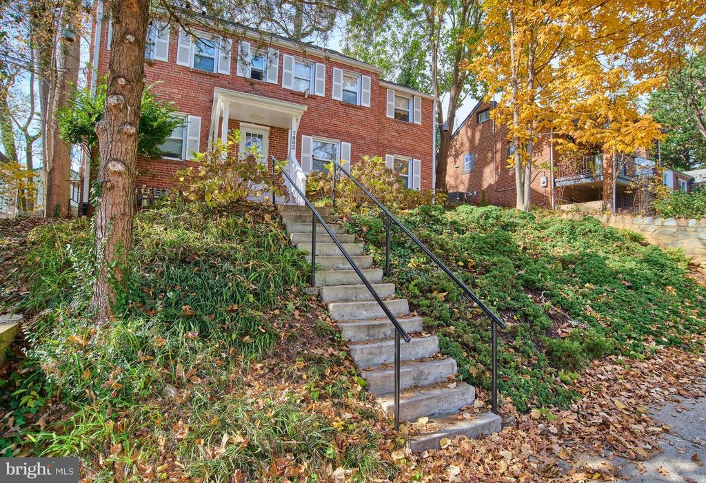 7902 GARLAND AVE, Takoma Park, MD 20912