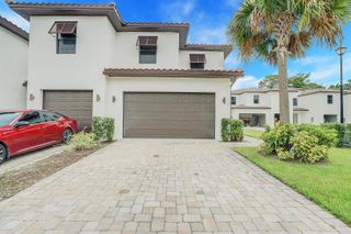 352 Bella Sol Way, West Palm Beach, FL 33406