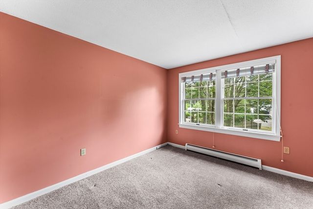 27 Quincy Ave 27, Dedham, MA 02026