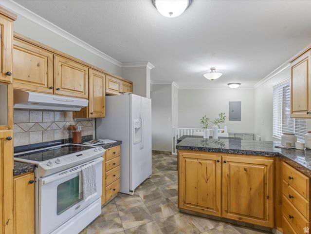 1016 E PERRYWILL AVE, Salt Lake City, UT 84124