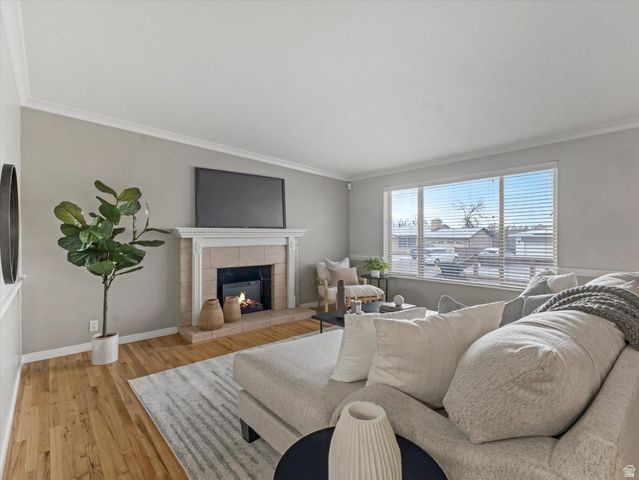 1016 E PERRYWILL AVE, Salt Lake City, UT 84124