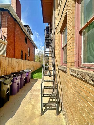 1580 VINE Street, Denver, CO 80206