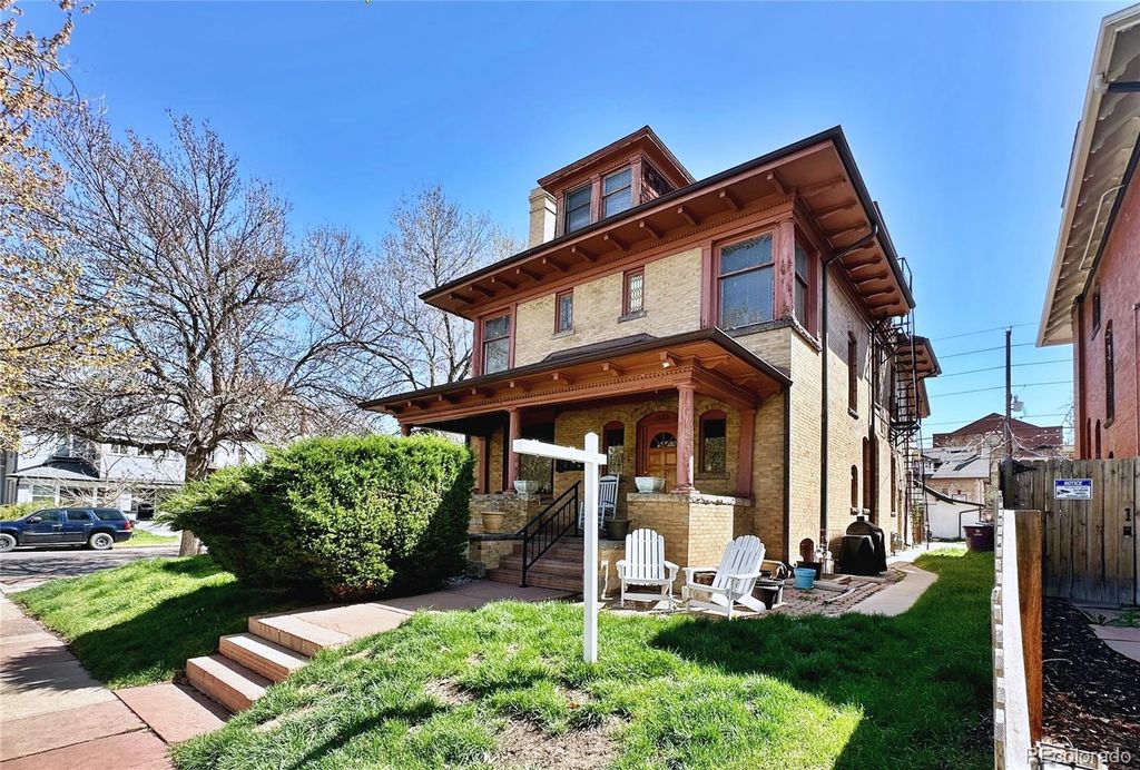 1580 VINE Street, Denver, CO 80206