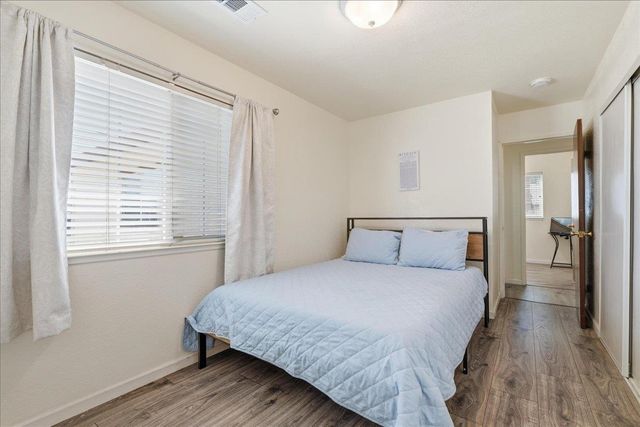 6332 Logan St, Sacramento, CA 95824