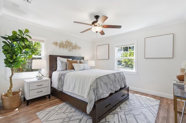 916 5th Avenue, Redwood City, CA 94063