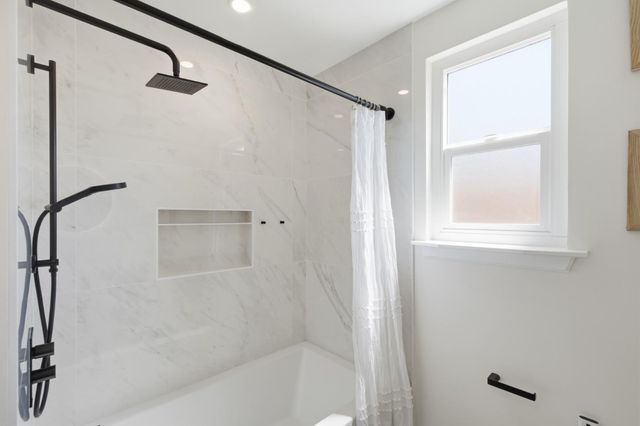 916 5th Avenue, Redwood City, CA 94063
