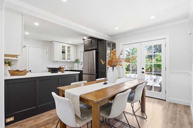 916 5th Avenue, Redwood City, CA 94063