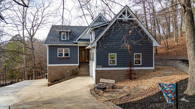 7347 Coastal Drive, Harrison, TN 37341