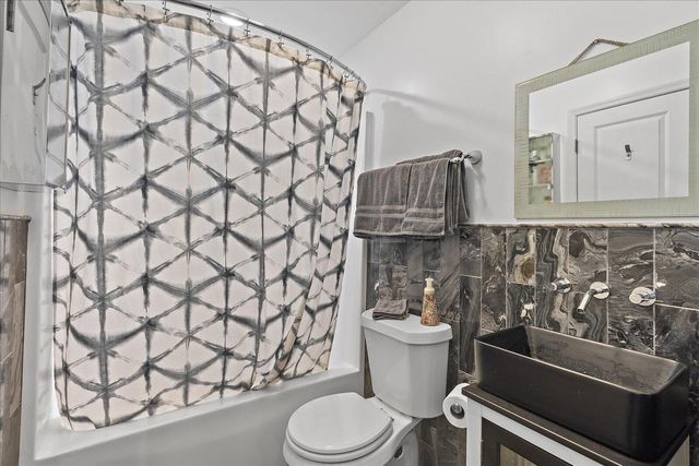 7347 Coastal Drive, Harrison, TN 37341