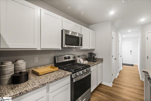 1299 Forestbrook Lane, Spartanburg, SC 29303