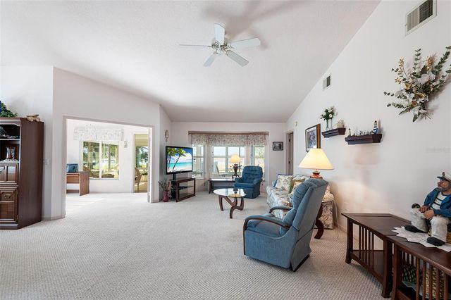 462 SWEETWATER WAY, Haines City, FL 33844