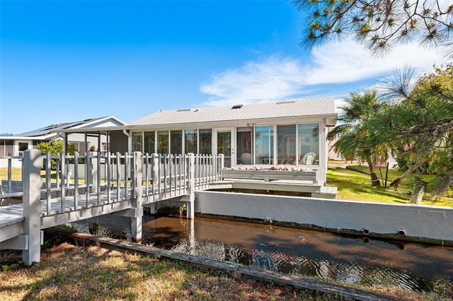 462 SWEETWATER WAY, Haines City, FL 33844