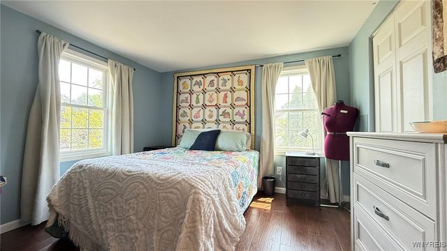 100 Havenwood Lane, Grand Island, NY 14072