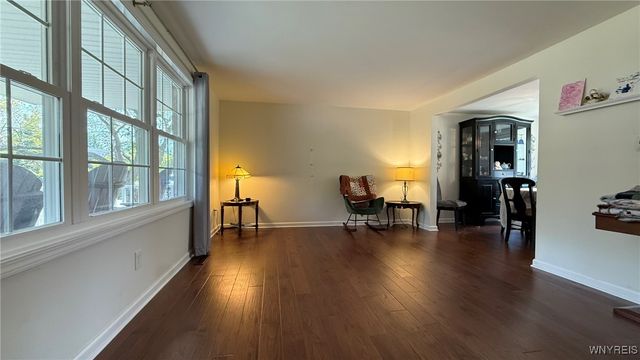 100 Havenwood Lane, Grand Island, NY 14072