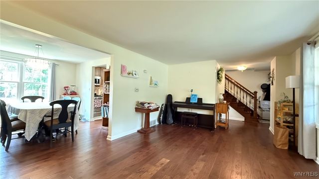 100 Havenwood Lane, Grand Island, NY 14072