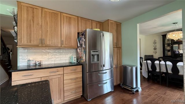 100 Havenwood Lane, Grand Island, NY 14072