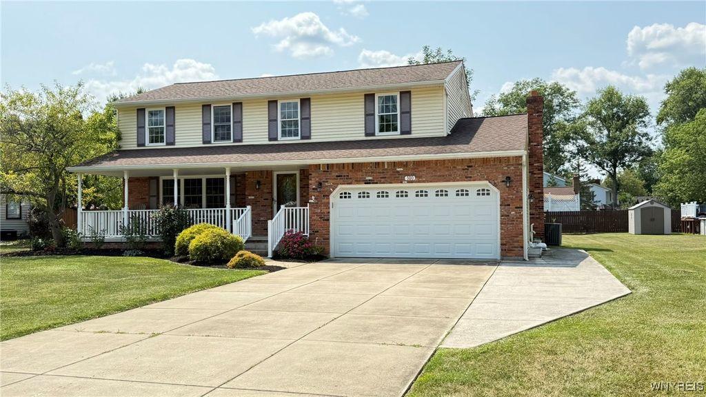 100 Havenwood Lane, Grand Island, NY 14072