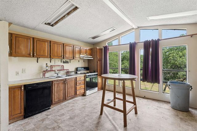 194 Private Road 4663, Boyd, TX 76023