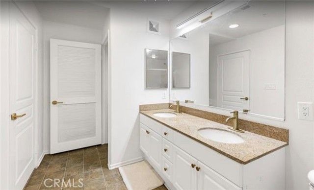 2257 Watermarke Place, Irvine, CA 92612