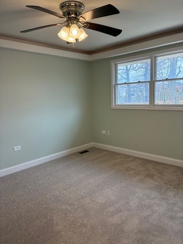 15842 Lavergne Avenue, Oak Forest, IL 60452