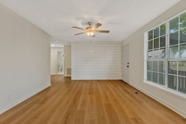 4101 Eastview Dr, Nashville, TN 37211
