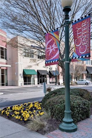 220 Stag TER, Newport News, VA 23602