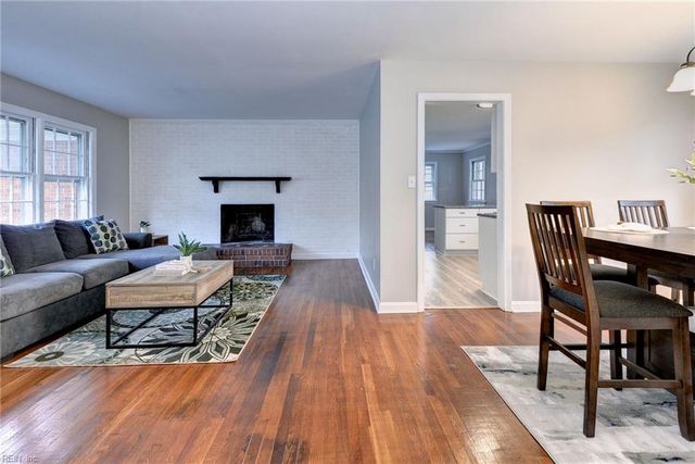 220 Stag TER, Newport News, VA 23602