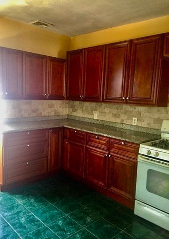 119 Brown Street 2, Waltham, MA 02453