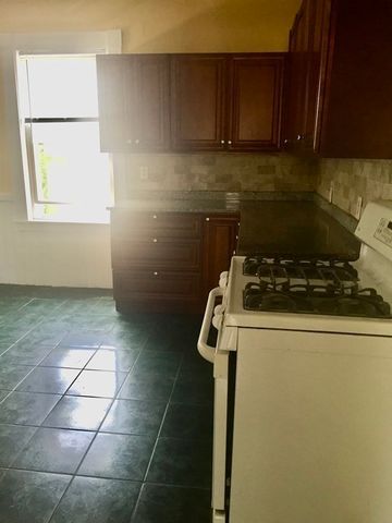 119 Brown Street 2, Waltham, MA 02453