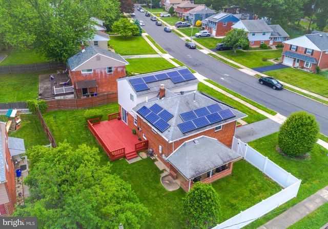 2928 LARKSPUR LN, Secane, PA 19018