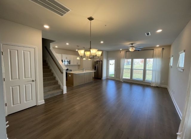 1005 June Wilde Rdg, Spring Hill, TN 37174