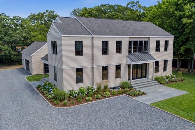6 Lamb Avenue, Quogue, NY 11959