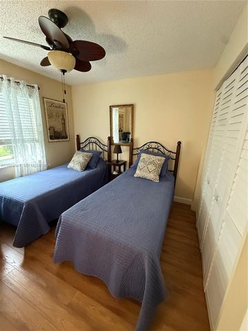 608 Waterside Drive 608, Hypoluxo, FL 33462
