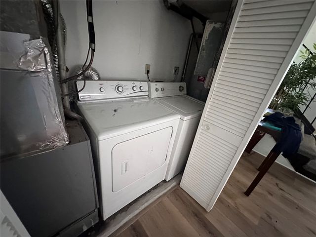 1834 E Park Avenue, Des Moines, IA 50320