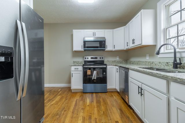 165 West Sevier Avenue, Kingsport, TN 37660