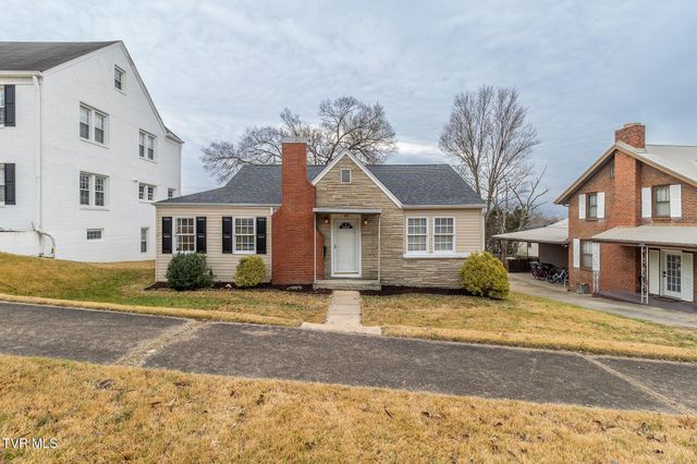 165 West Sevier Avenue, Kingsport, TN 37660