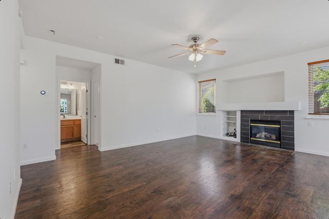 748 Swallowview Ct, Lincoln, CA 95648