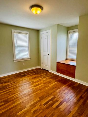 1671 State Street, Holland, MI 49424