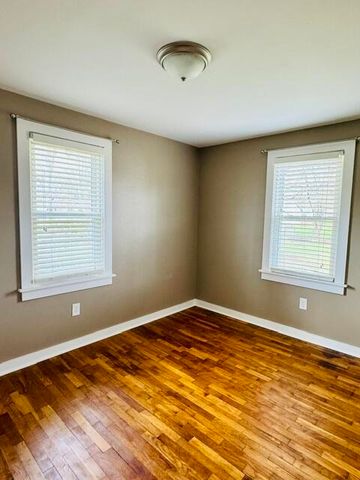 1671 State Street, Holland, MI 49424