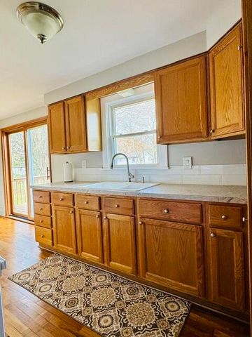 1671 State Street, Holland, MI 49424