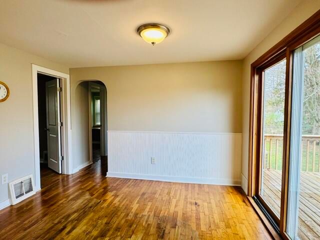 1671 State Street, Holland, MI 49424
