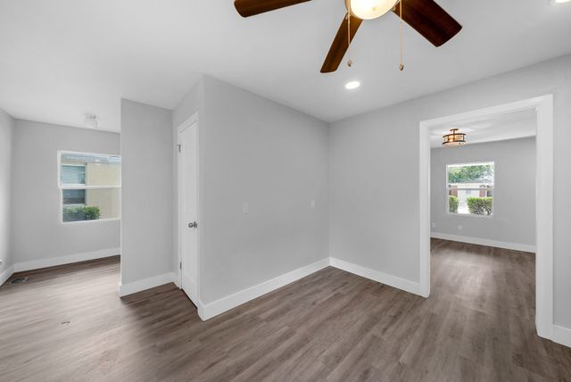 5605 Dennis Avenue, Fort Worth, TX 76114