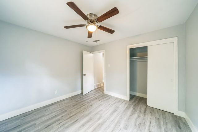 5605 Dennis Avenue, Fort Worth, TX 76114
